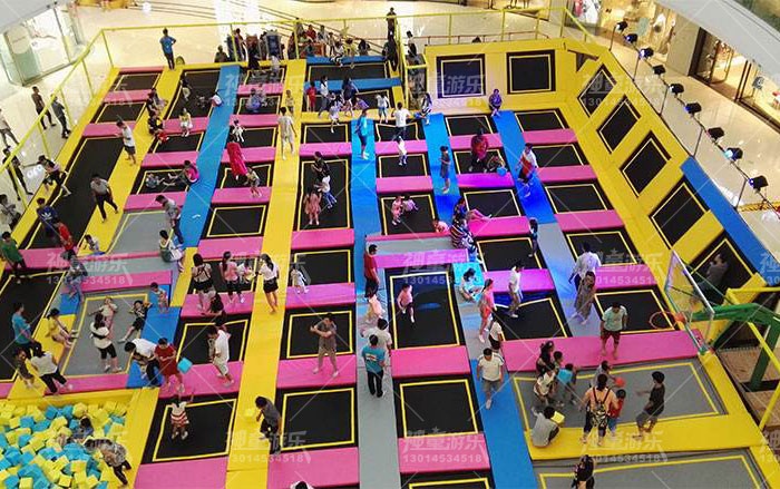 兒童樂園超級(jí)大蹦床 兒童樂園超級(jí)大蹦床